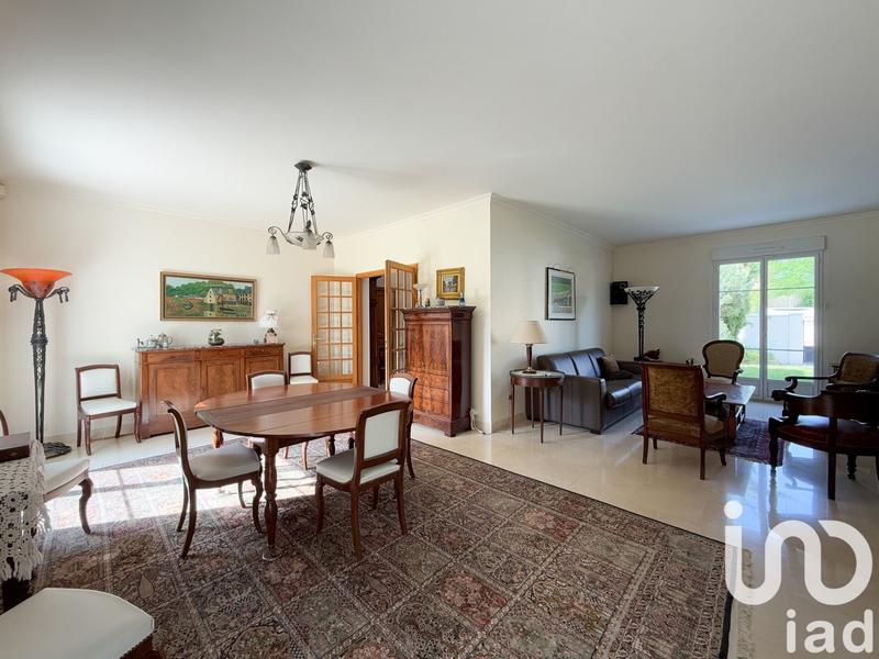 Maison - 186 m² - 7 pièces