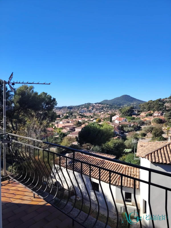 Maison - 164 m² - 7 pièces