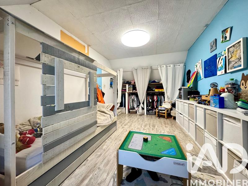 Maison - 90 m² - 5 pièces