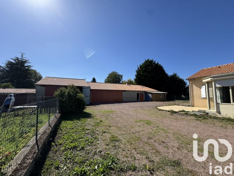 Maison - 234 m² - 5 pièces