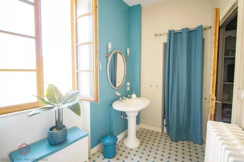 Maison de village - 226 m² - 8 pièces