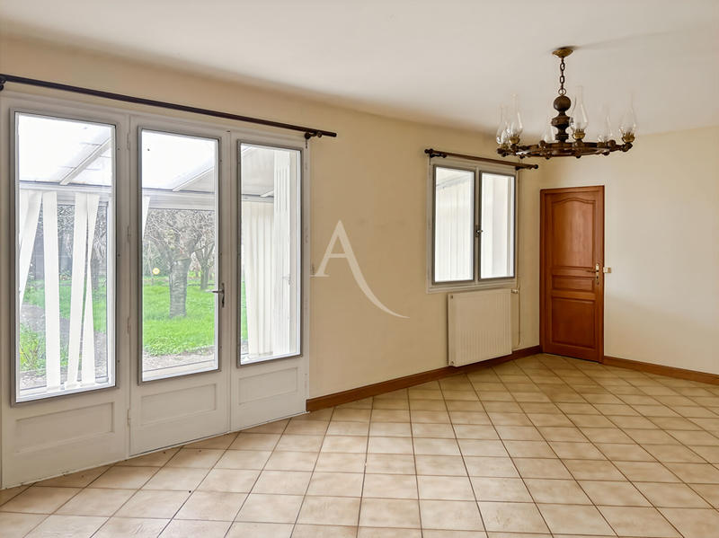 Maison - 83 m² - 4 pièces