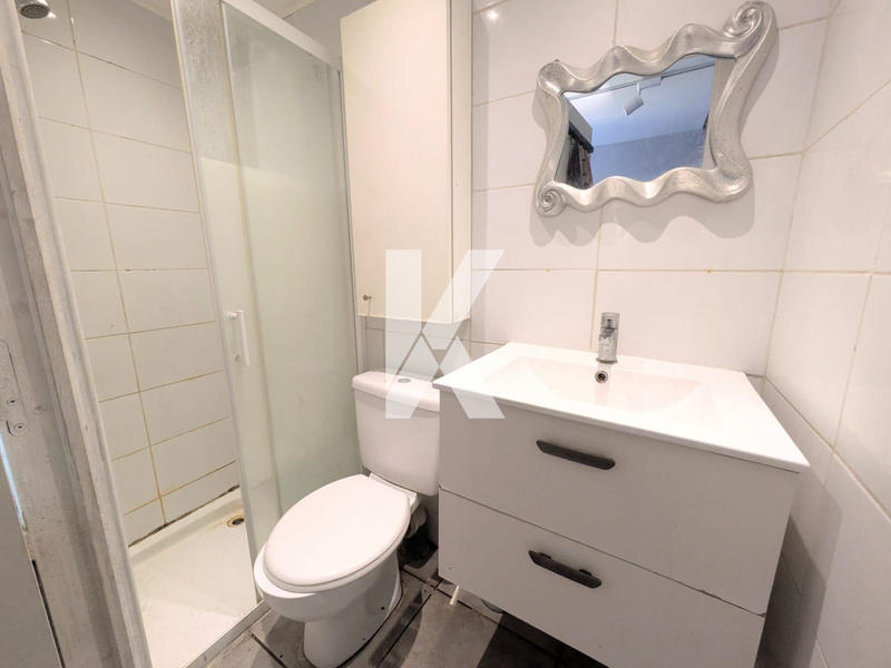 Maison - 145 m² - 9 pièces