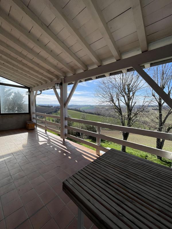 Maison - 128 m² - 5 pièces