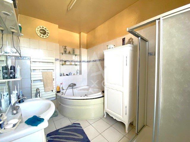 Maison de ville - 112 m² - 4 pièces