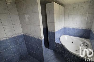 Maison - 122 m² - 4 pièces