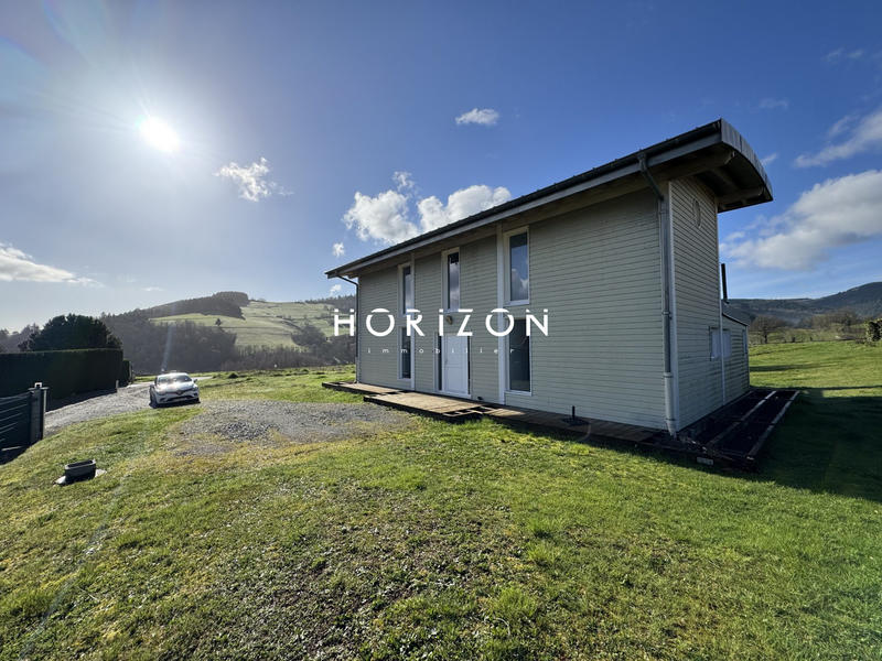 Maison - 120 m² - 6 pièces