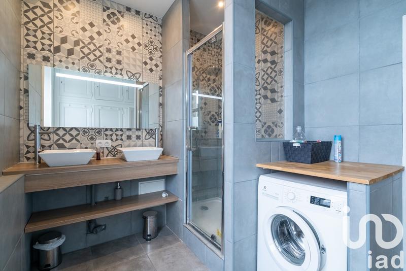 Appartement - 150 m² - 5 pièces