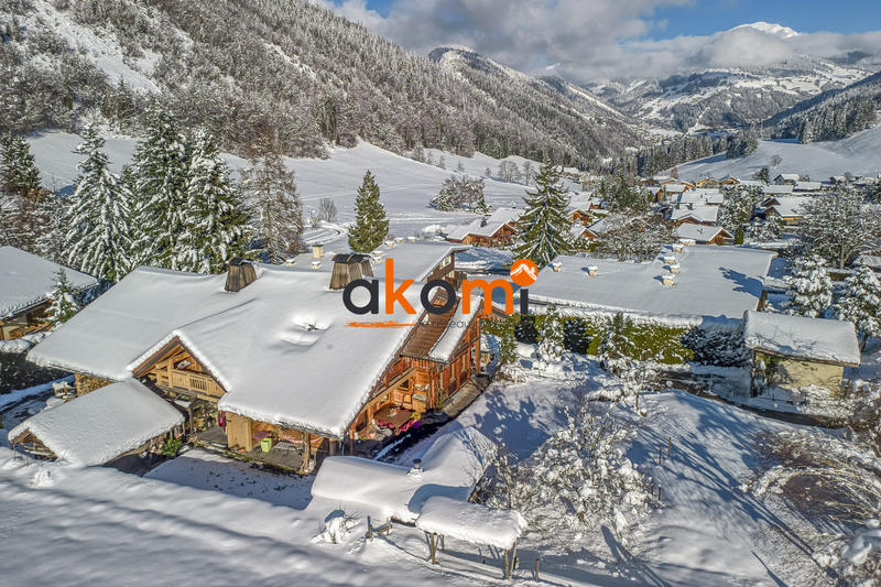 Châlet - 387 m² - 14 pièces