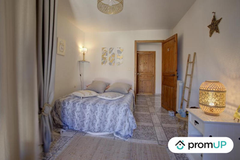 Maison - 170 m² - 6 pièces