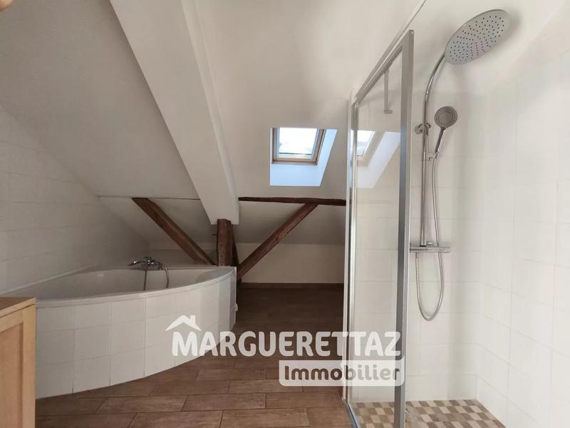 Appartement - 70 m² - 3 pièces