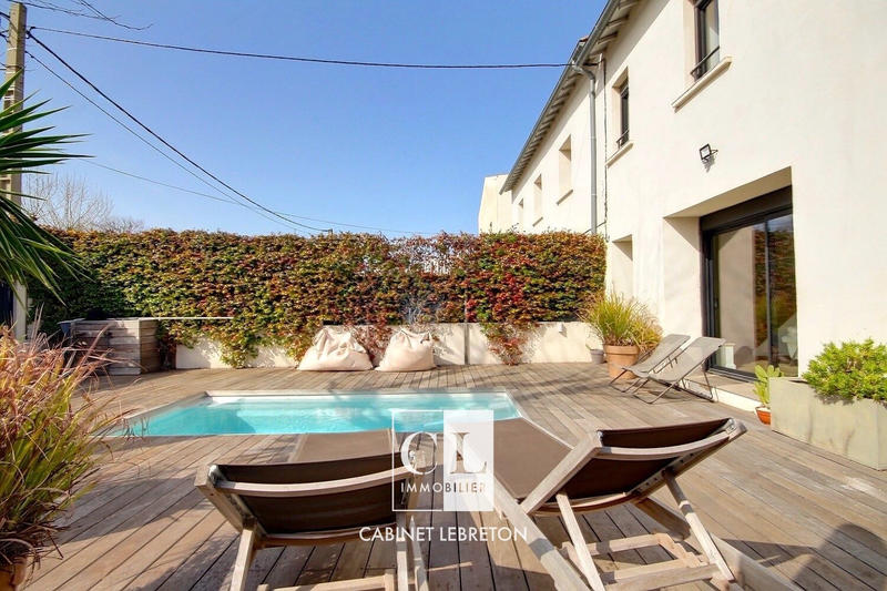 Maison - 105 m² - 5 pièces