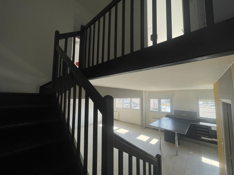 Duplex - 127 m² - 7 pièces