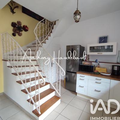 Maison - 104 m² - 5 pièces