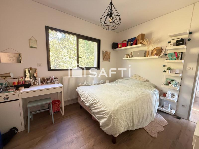 Maison - 160 m² - 7 pièces