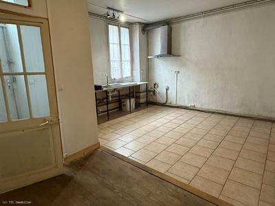Maison de ville - 95 m² - 3 pièces