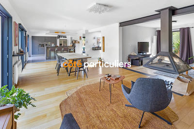 Maison - 156 m² - 6 pièces