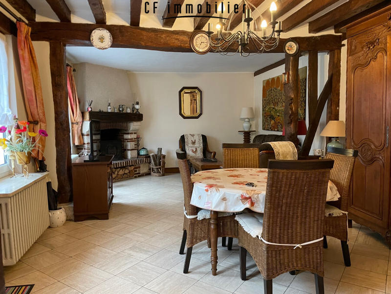 Maison - 215 m² - 8 pièces