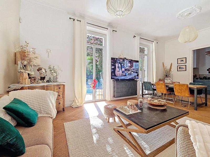 Maison - 108 m² - 5 pièces