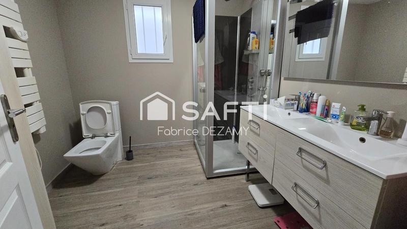 Maison - 202 m² - 7 pièces