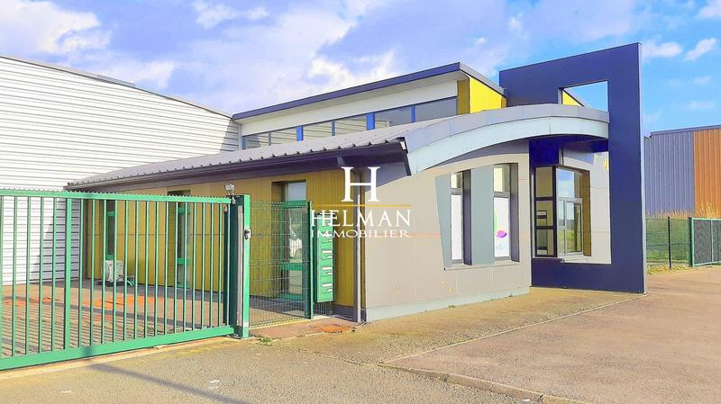 Local d'activités - 424 m² - 7 pièces