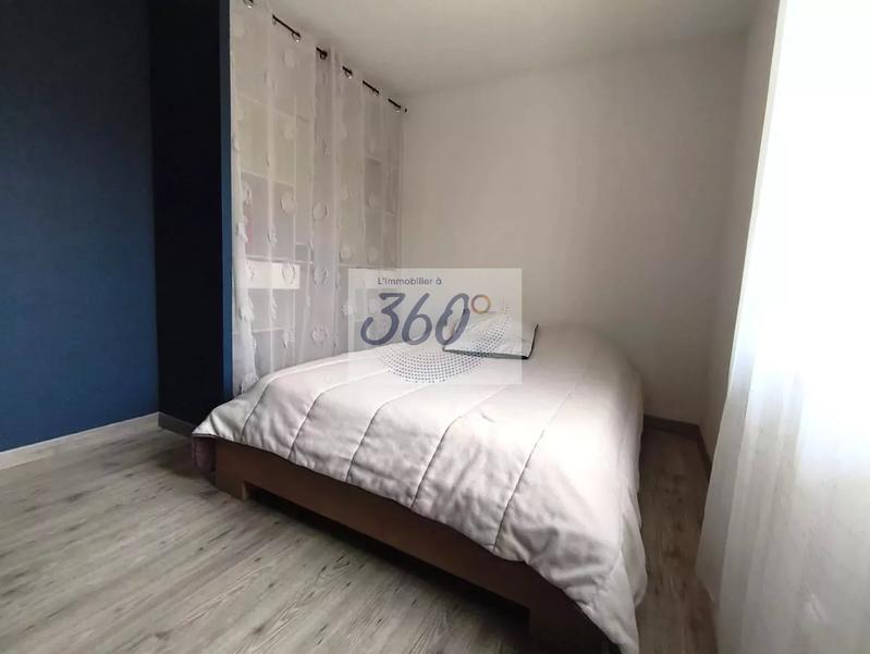 Maison - 95 m² - 5 pièces