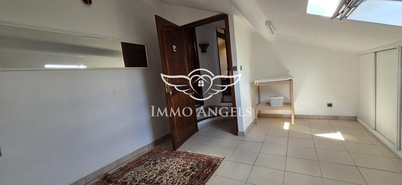 Duplex - 149 m² - 7 pièces