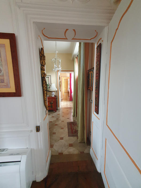 Maison - 327 m² - 12 pièces