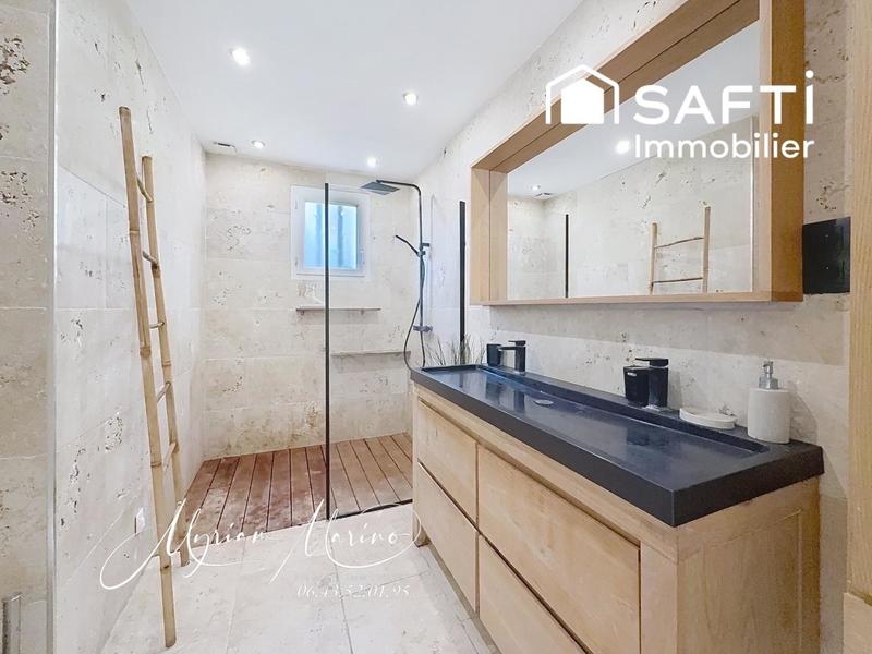 Maison - 111 m² - 5 pièces