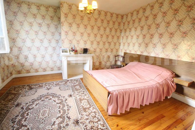 Moulin - 198 m² - 7 pièces