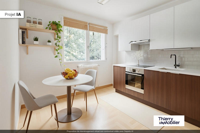 Appartement - 85 m² - 4 pièces