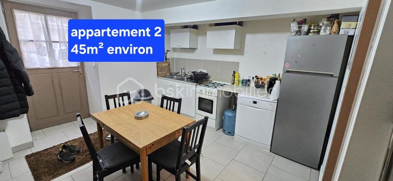 Immeuble - 245 m² - 10 pièces