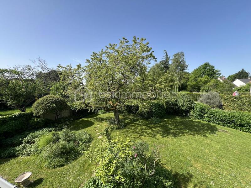 Château - 138 m² - 5 pièces