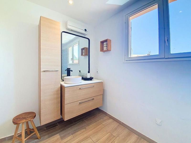 Maison - 186 m² - 5 pièces