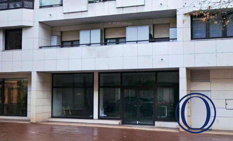 Local commercial - 176 m²