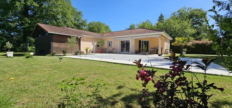 Maison - 110 m² - 4 pièces