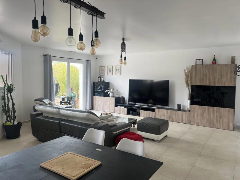 Maison - 112 m² - 6 pièces