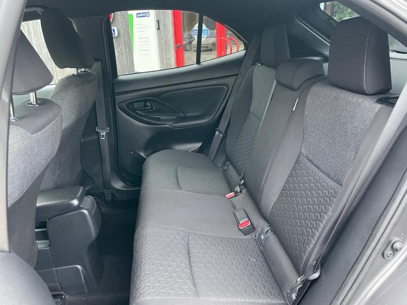 Toyota Yaris Cross Hybrid 116h - Bv Cvt (My22) Design