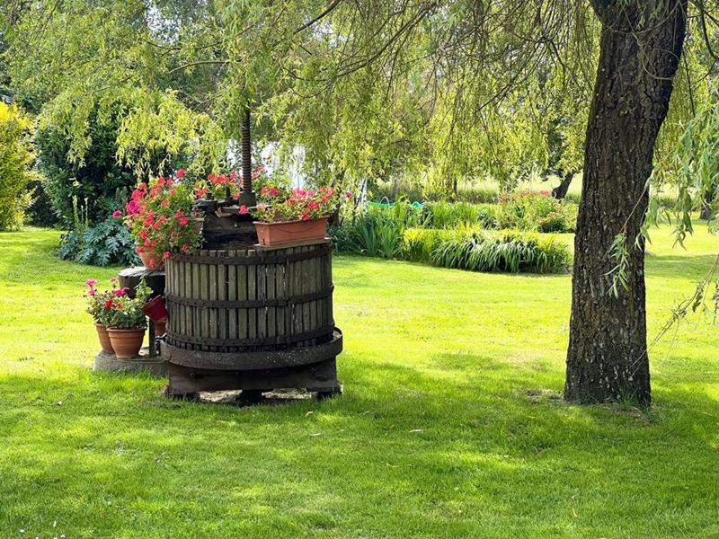 Maison - 350 m² - 14 pièces