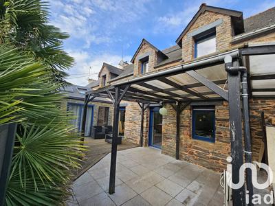 Maison - 145 m² - 6 pièces