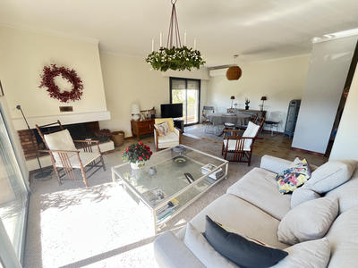 Appartement - 127 m² - 5 pièces