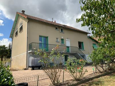 Maison - 204 m² - 10 pièces