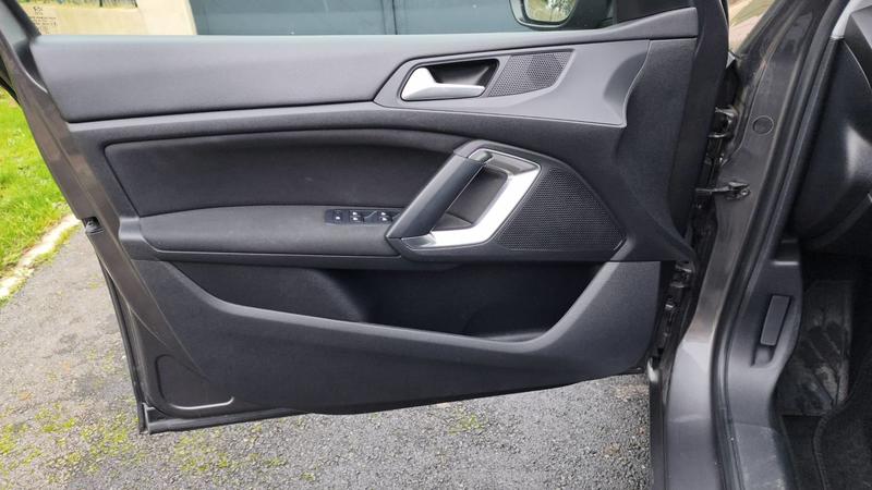 Peugeot 308 Sw 1.5 BlueHDi 100 Active Business