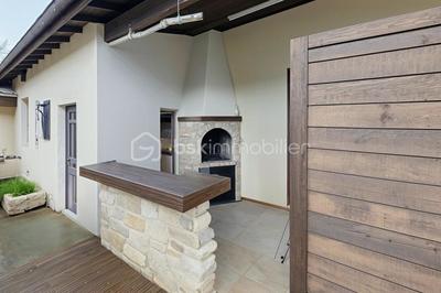 Propriété - 380 m² - 12 pièces