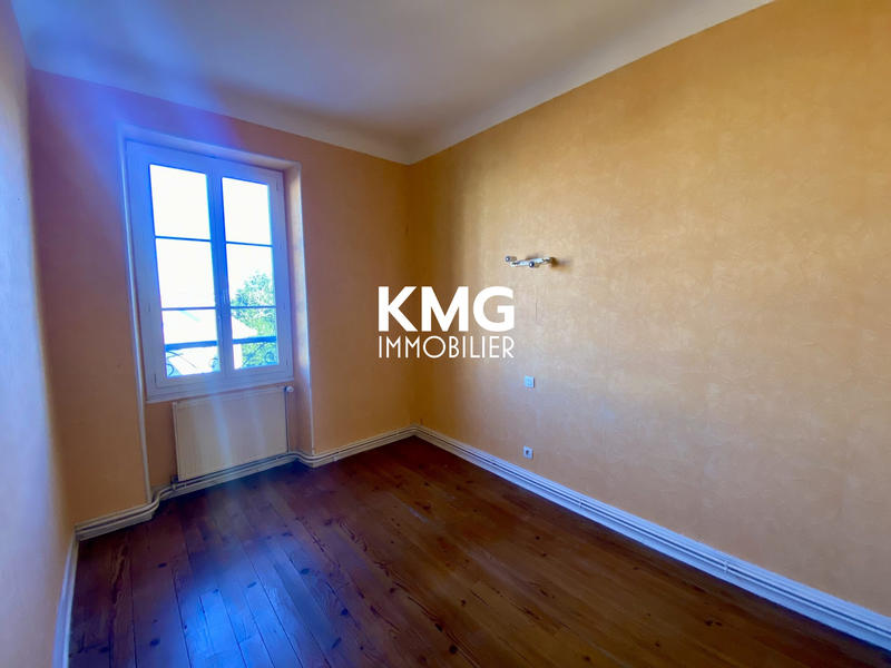 Appartement - 143 m² - 5 pièces