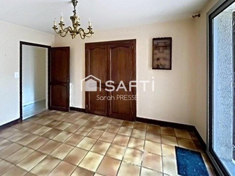 Maison - 336 m² - 9 pièces