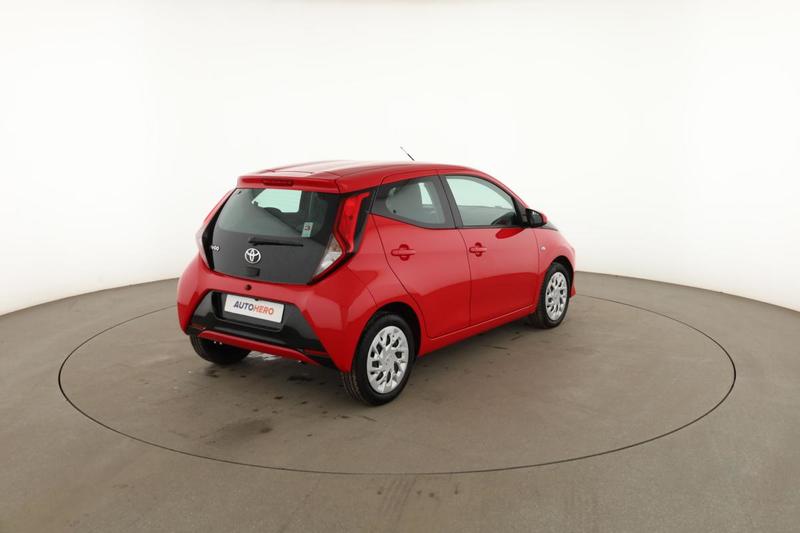Toyota Aygo 1.0 Vvt-i X-Play X-Shift 5p 72 ch