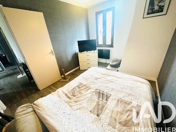 Maison - 102 m² - 4 pièces