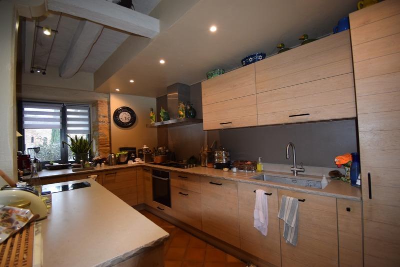 Maison - 203 m² - 7 pièces