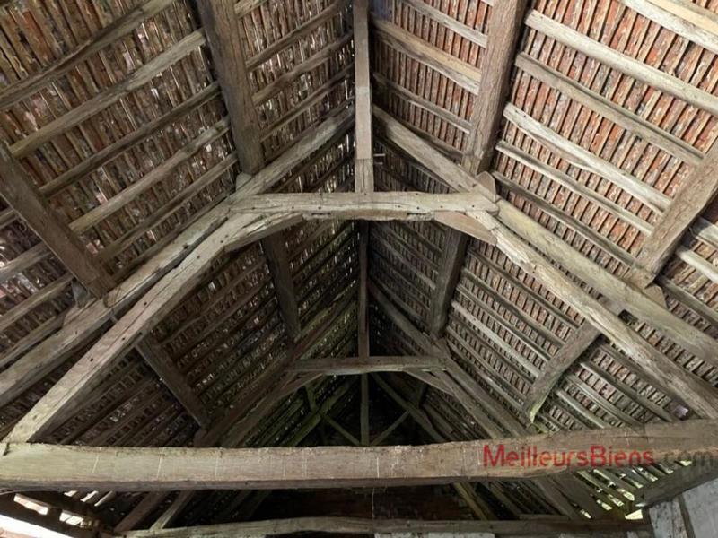 Hangar - 135 m² - 2 pièces